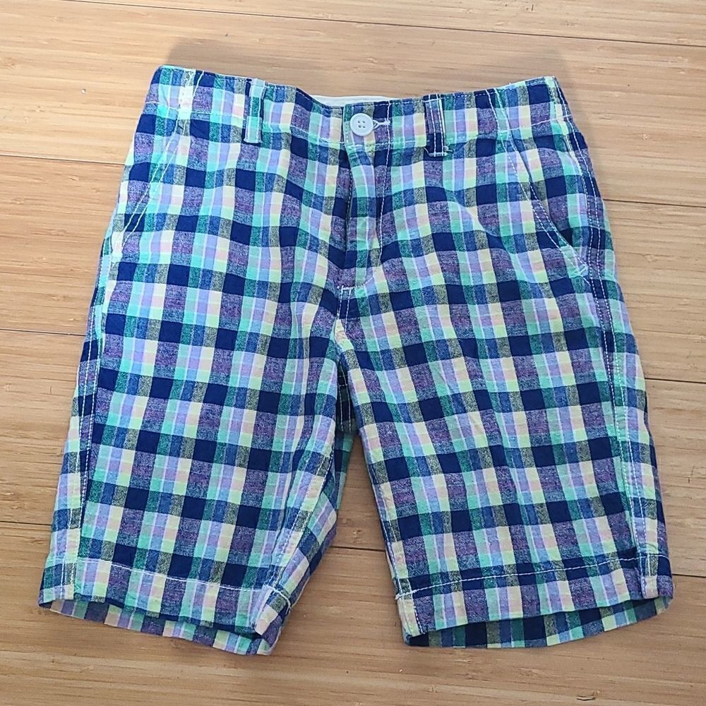 Gap plaid shorts